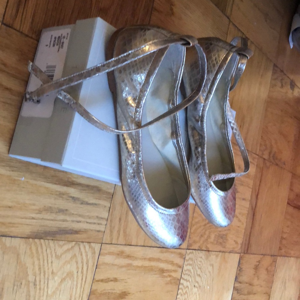 1.STATE Reptile print gold ballet flats